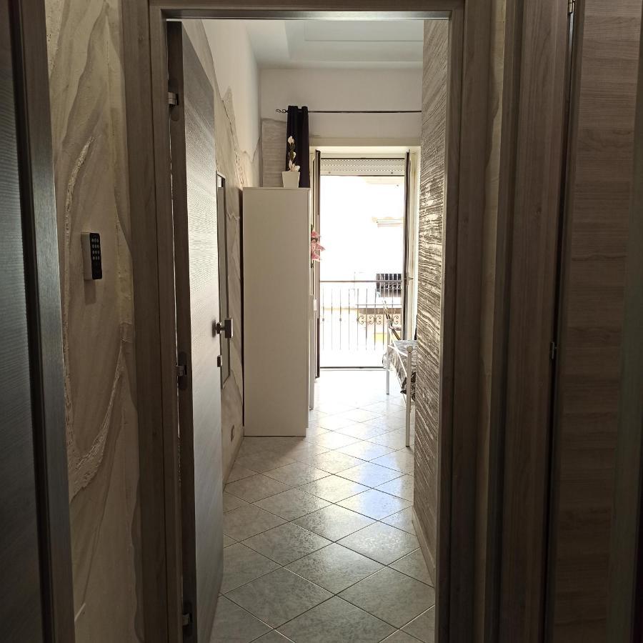 In The Center Rooms Napoli Exterior foto