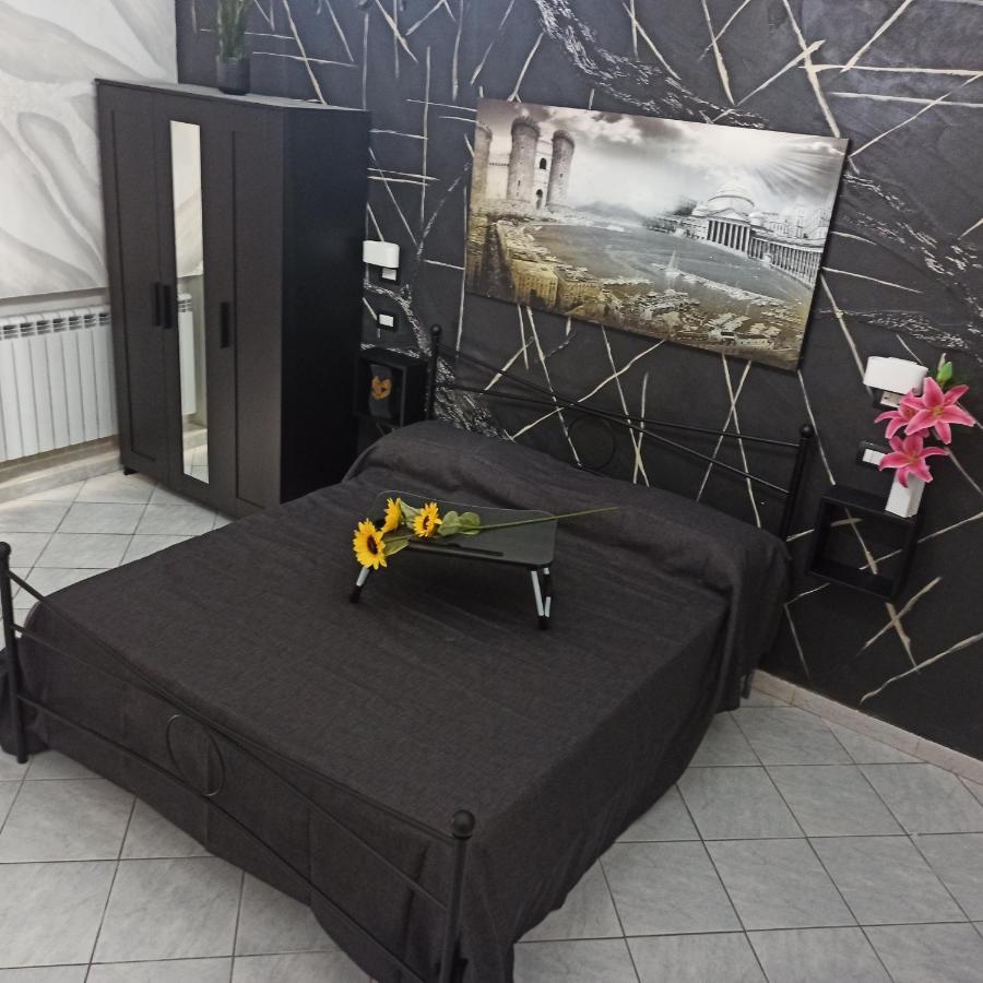 In The Center Rooms Napoli Exterior foto