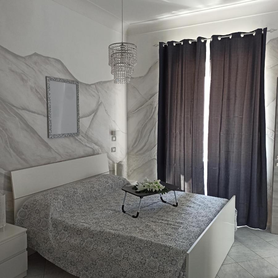 In The Center Rooms Napoli Exterior foto